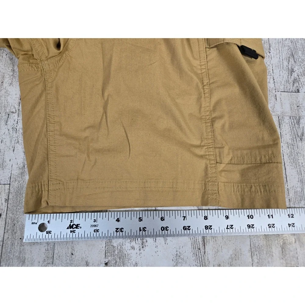 The North Face Mens Ripstop Cargo Shorts Antelope Tan NF0A7Q9S SMALL NWT
